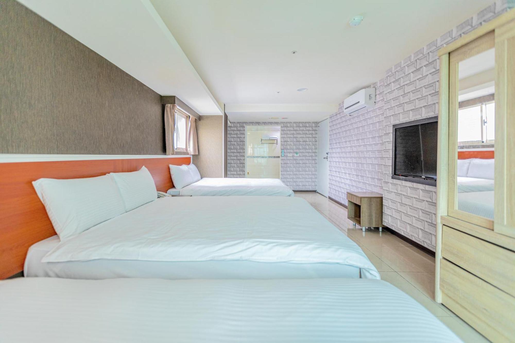 E Lim Hotel Zhongli Værelse billede