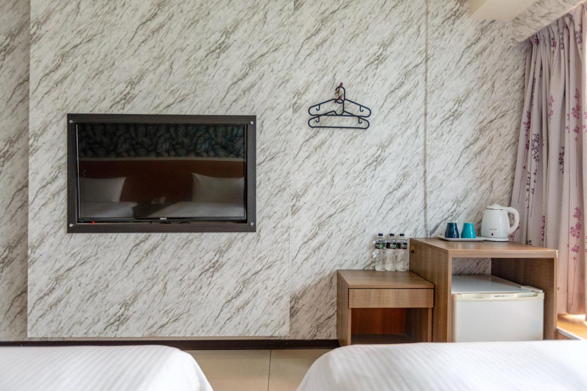 E Lim Hotel Zhongli Eksteriør billede